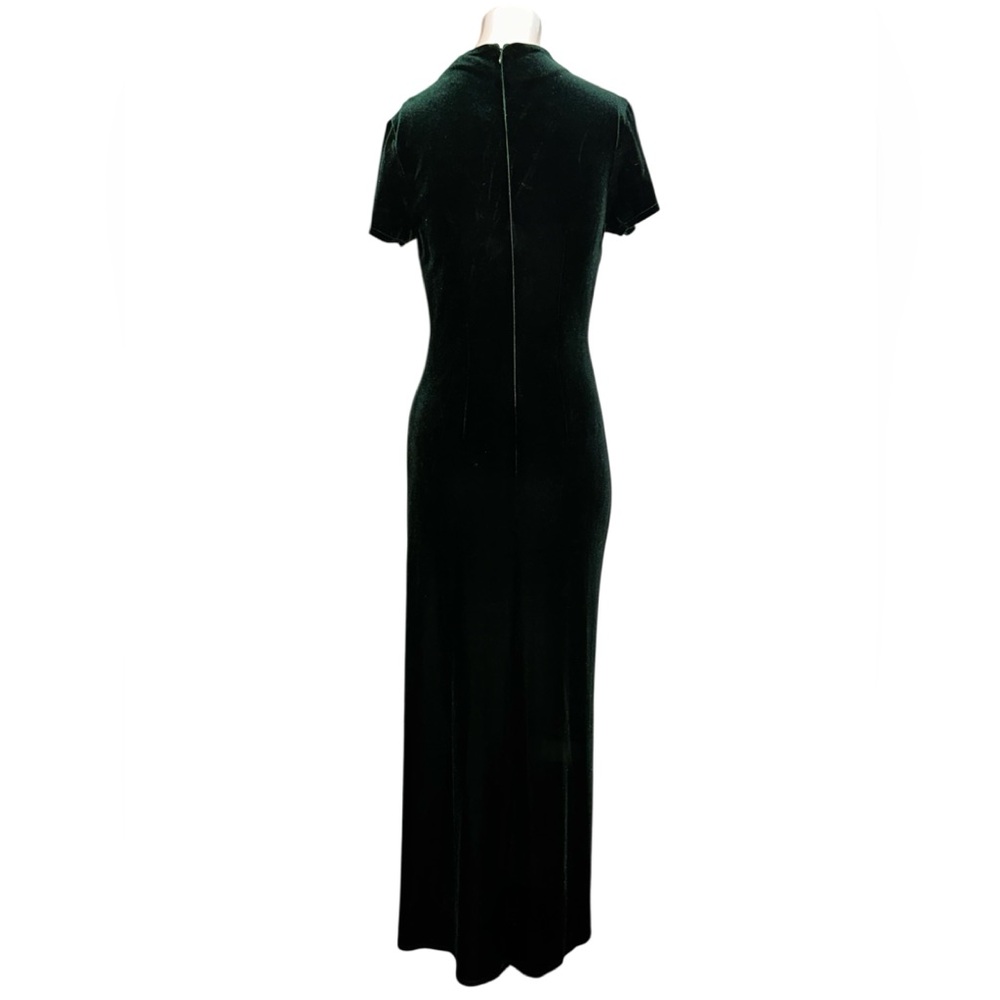 Vintage Green Velvet Gown - Picture 2 of 4